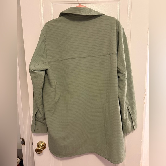 Lululemon hiking jacket - Picture 3 of 4